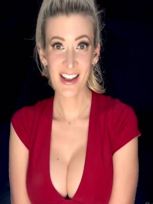 Maddy Asmr - 3 April 2021 - Feminine Seduction - hclips.com