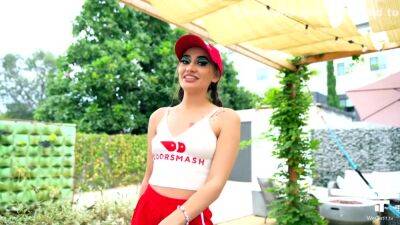 Sera Ryder - Doorsmash 420 Smokes The Dank And The Dick With Sera Ryder - upornia.com