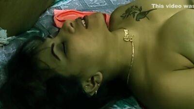 Indian Beautiful Sister Threesome Sex! Best Sex Ever 12 Min - upornia.com - India