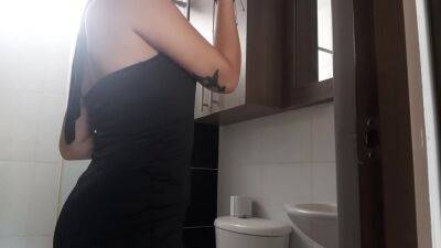 My Girlfriend Sends Me A Video Changing Her Clothes At My Parents House - hclips.com