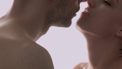 (asmr) Besos Apasionados Y Calientes Pareja Real 4k - hclips.com