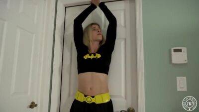 Sexy Blonde Batgirl Got Caught, Tied Up And Fucked From The Back Until She Started Screaming - upornia.com