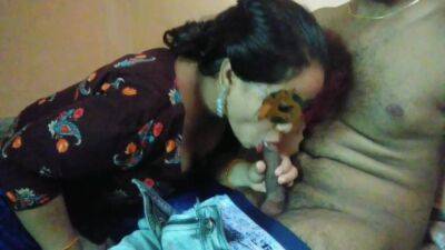 Shaadi Shuda Bhabhi Ko Lund Chusaya Or Uska Milky Boobs Piya Very Hard Sucking - hclips.com