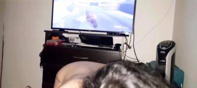 While I Play Gta 5 My Stepsister Sara Mashmelo Gives Me A Delicious Blowjob And We Have A Creampie - hclips.com