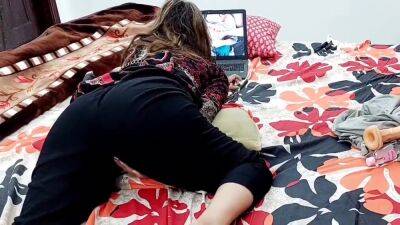 Indian College Girl Has An Orgasm While Watching Her Own Desi Porn Movie On Laptop - hclips.com - India