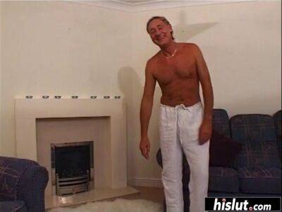 Housewife asshole is destroyed during hardcore action - sunporno.com