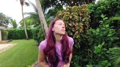 Anna Has Reached Miami And Shares More Than Her Sexy Face - hclips.com