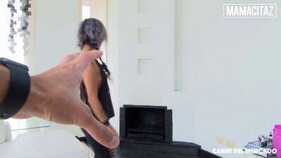 Alternative Colombiana Laura Montenegro Picked Up And Penetrated By Stud - sexu.com