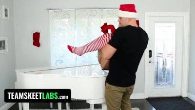 Lina Paige - Free Premium Video Cute And Skinny Blonde Babe In Holiday Elf Costume Used As A By Muscular Stud With Big Cock With Lina Paige - upornia.com