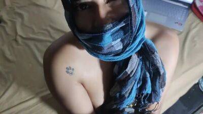 Nude Girl Hijab فتاة عربية عارية - upornia.com