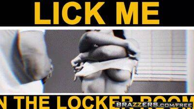 Keisha Grey - Johnny Sins - Lick Me In The Locker Room scene starring Keisha Grey and Johnny Sins - sexu.com