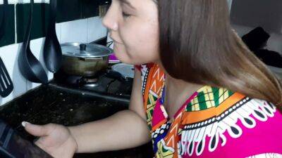 I Get Horny In The Kitchen Part 1 - hclips.com