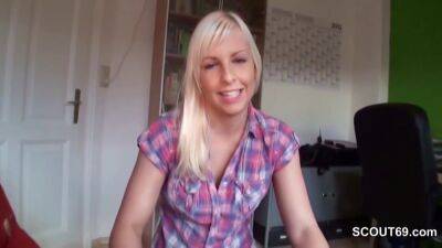 German Step-sister Caught Brother And Help With Handjob - hclips.com - Germany