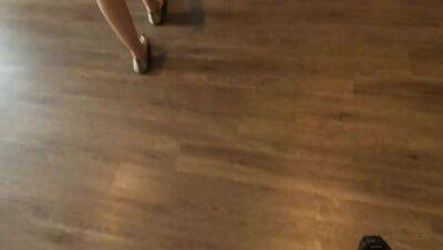 Holly - porntry.com