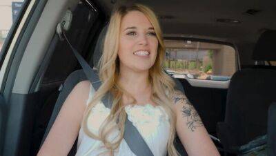 Holly - porntry.com