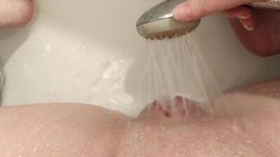 Can Caught When Playing With The Shower - Secret Masturbation - hclips.com