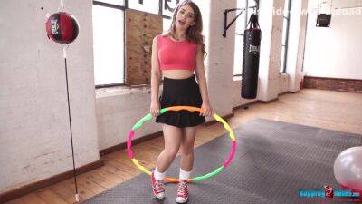 Katie Louise In Naked Hula Hoop - hclips.com
