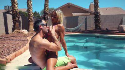 Brock & Kitty Fuck By The Pool - Fit Kitty And Brock Cooper - upornia.com