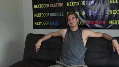 Amateur handsome stud jerks on casting - drtuber.com