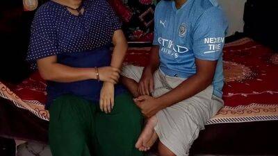 Indian Bhabhi Sex With Own Devor Ji Cumriya - hclips.com - India