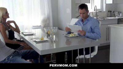 Olivia Blu - Blonde Milf - PervMom Horny Blonde Milf Jerks Stepson At Table - sunporno.com