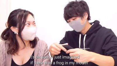 Blindfold taste test game! Japanese girlfriend tricked by him into huge facial Bukkake - xxxfiles.com - Japan