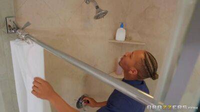 Cherie Deville - Ricky Johnson - The - A stacked mom gets it on with a black dude in the shower. Pt. 1 - sunporno.com
