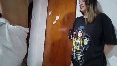 My Stepsister Receives Me With A Blowjob In The Apartment - upornia.com - Colombia