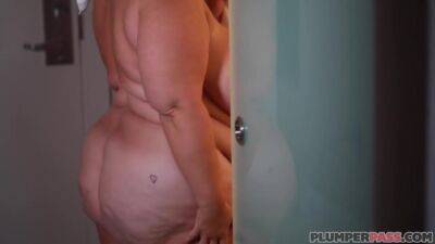 Hayley Jane - Hayley Jane - Big And Wet - upornia.com