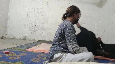 Deshi Housewife Hard Fucked Be Home Servant Cumriya - hclips.com
