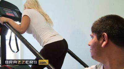 Johnny Sins - Cute blonde Sammie Spades gets stretched out by Johnny Sins - sexu.com