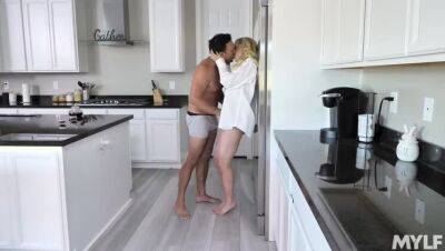 Brandi Love - Eating My Pussy On The Kitchen Table - porntry.com