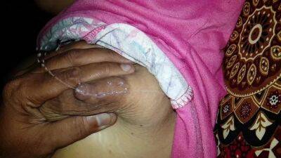Nipples fountain milk tw0 - hclips.com