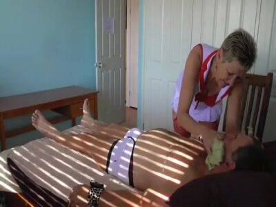 Nurse Libby Lends A Hand. Pt1 - hclips.com
