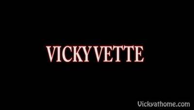 Vicky Vette - Cum On My Big MILF Tits! Vicky Vette! - veryfreeporn.com - Norway