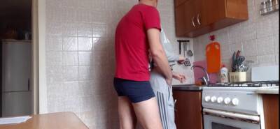 Unexperienced Wifey Russian Hookup In Kitchen Jizz In Facehole Part1 - sunporno.com - Russia