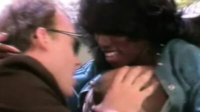 Vintage Couple Gets Peace After - nvdvid.com