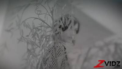 Jennifer - ZVIDZ - Lesbo Action With Jennifer White And Molly Manson - txxx.com