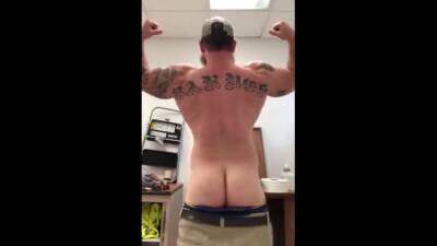 His Dick - Muscle man showing his dick - fetishpapa.com