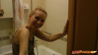 Another Shower Scene - Ladyfoxxx - hclips.com