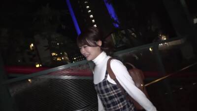 最強に可愛いなつちゃんがAV応募＆生挿入に悶絶しまくりの本気Fuck - txxx.com - Japan