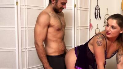 Bigass slut tastes cum after nailed - icpvid.com