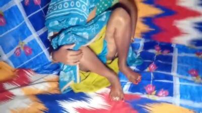 Desi Sex - Indian Desi Village Hardcore Desi Sex In Saree Hindi Video - upornia.com - India