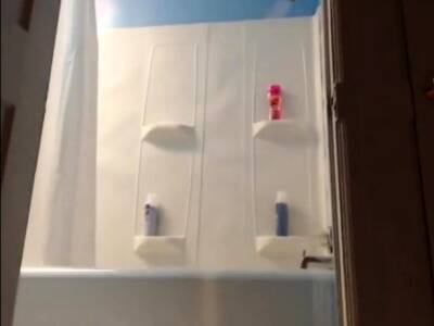 Pregnant woman taking a shower - icpvid.com