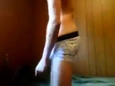 Cute ass twink wants to fuck - nvdvid.com