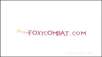 Zoe - Foxy Combat - Zoe vs. Bianca catfight - sunporno.com