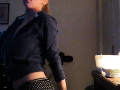 Busty Blonde - Busty blonde C0C0kitty dancing 4 - nvdvid.com
