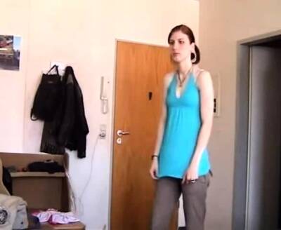 Claudia - Claudia Odenweller posiert jeden Tag nackt - nvdvid.com