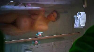 mom's great full body spied in the shower - nvdvid.com