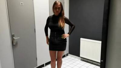 FemaleAgent MILF indulges studs foot fetish - drtuber.com